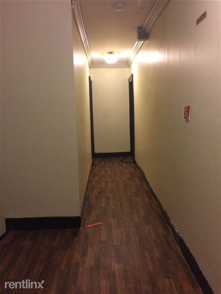 5105 Hudson Ave - Photo 2 of 10