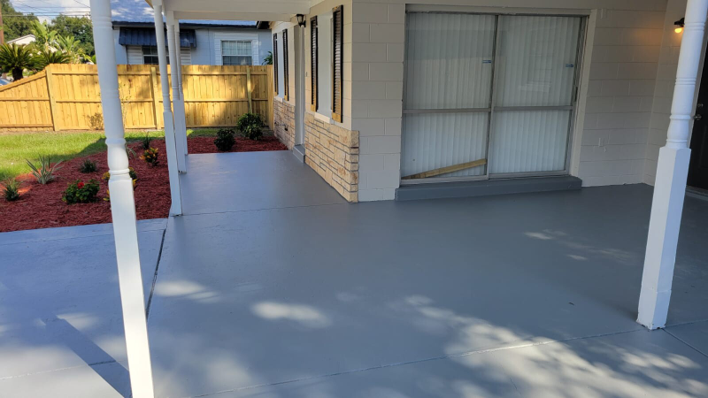 1415 E Bay St - Photo 3 of 32