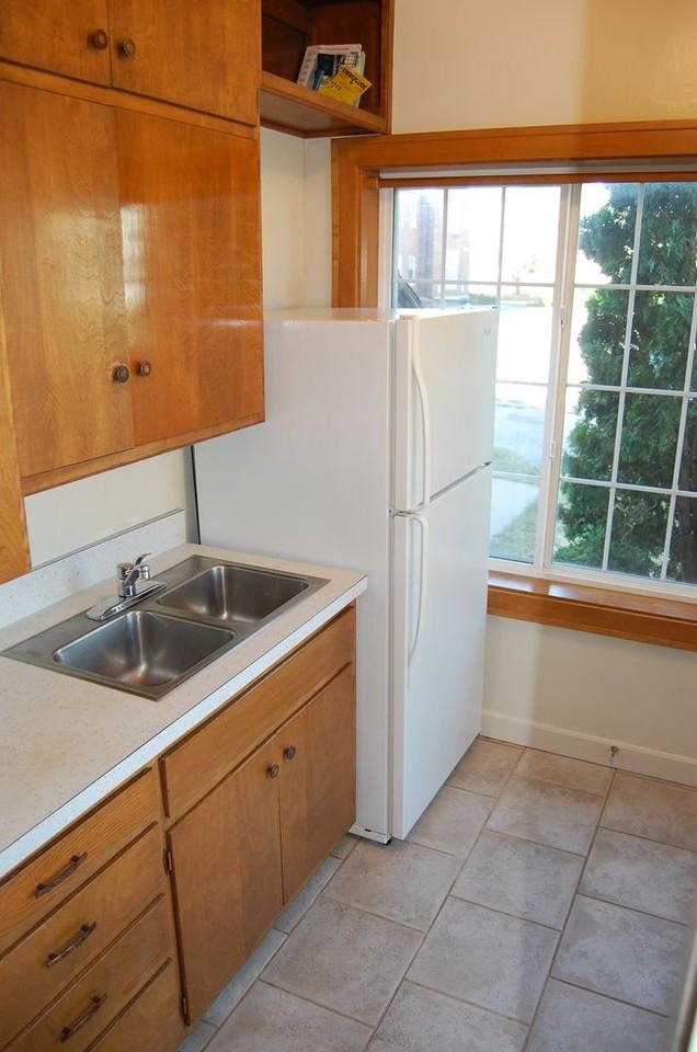 1739 G St. - Photo 4 of 21