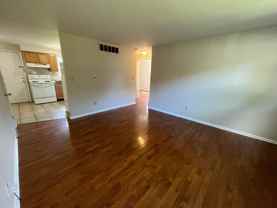 Fairglade Lane Apartments - Photo 1 of 1