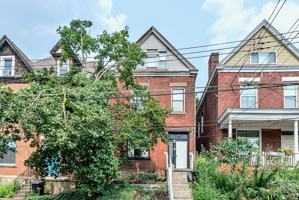 featured image of 539 S Graham St