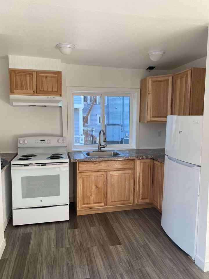 Pendleton Apartments - Photo 3 of 14