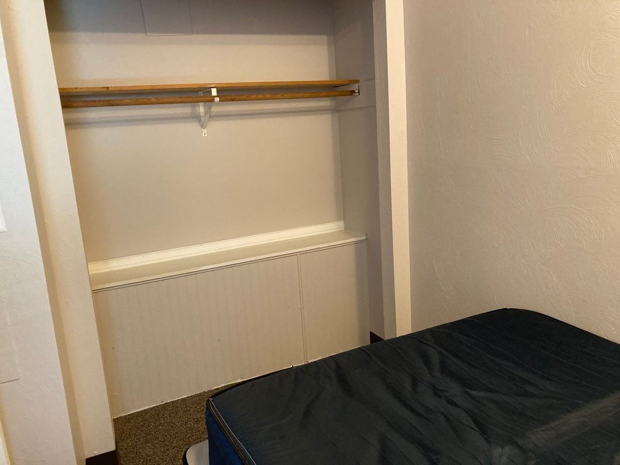 205 Stoughton - Photo 7 of 50