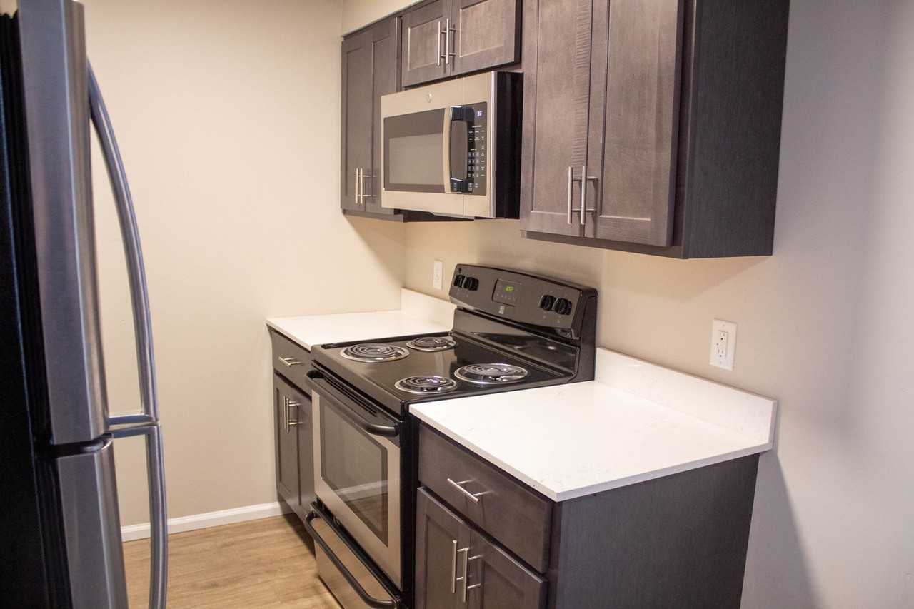 107 E Springfield - Photo 7 of 50