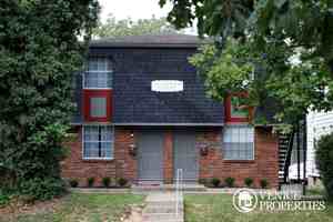 featured image of 2139 Summit St