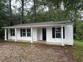 featured image of 2136 Newton St