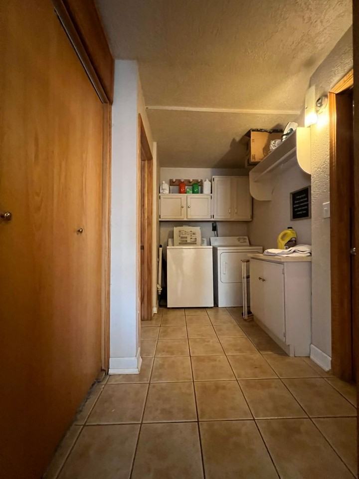 127 20th St S - Photo 2 of 22