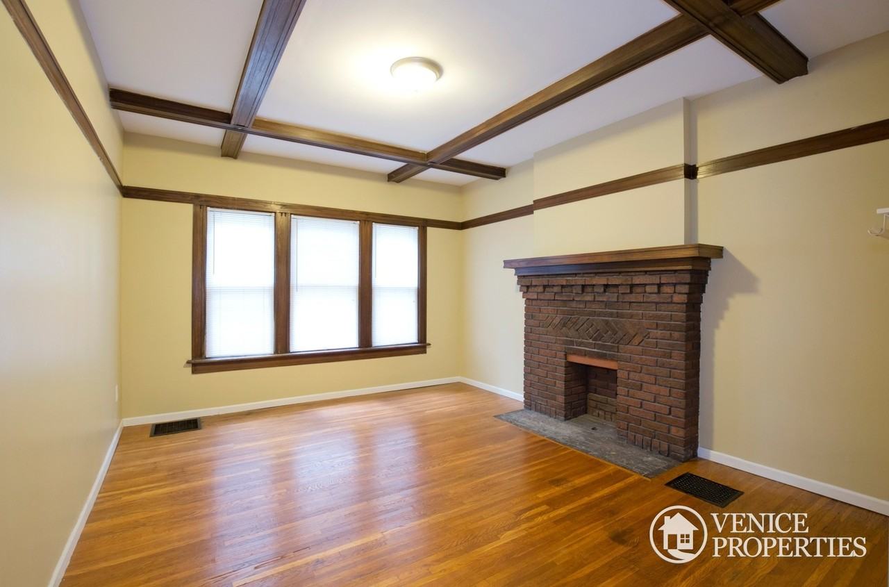 187 E Northwood Ave - Photo 5 of 25