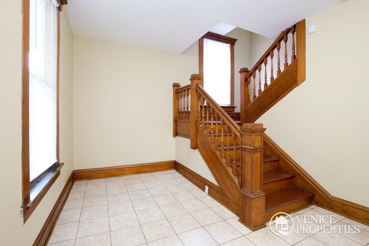 1641 N 4th St - Photo 2 of 18