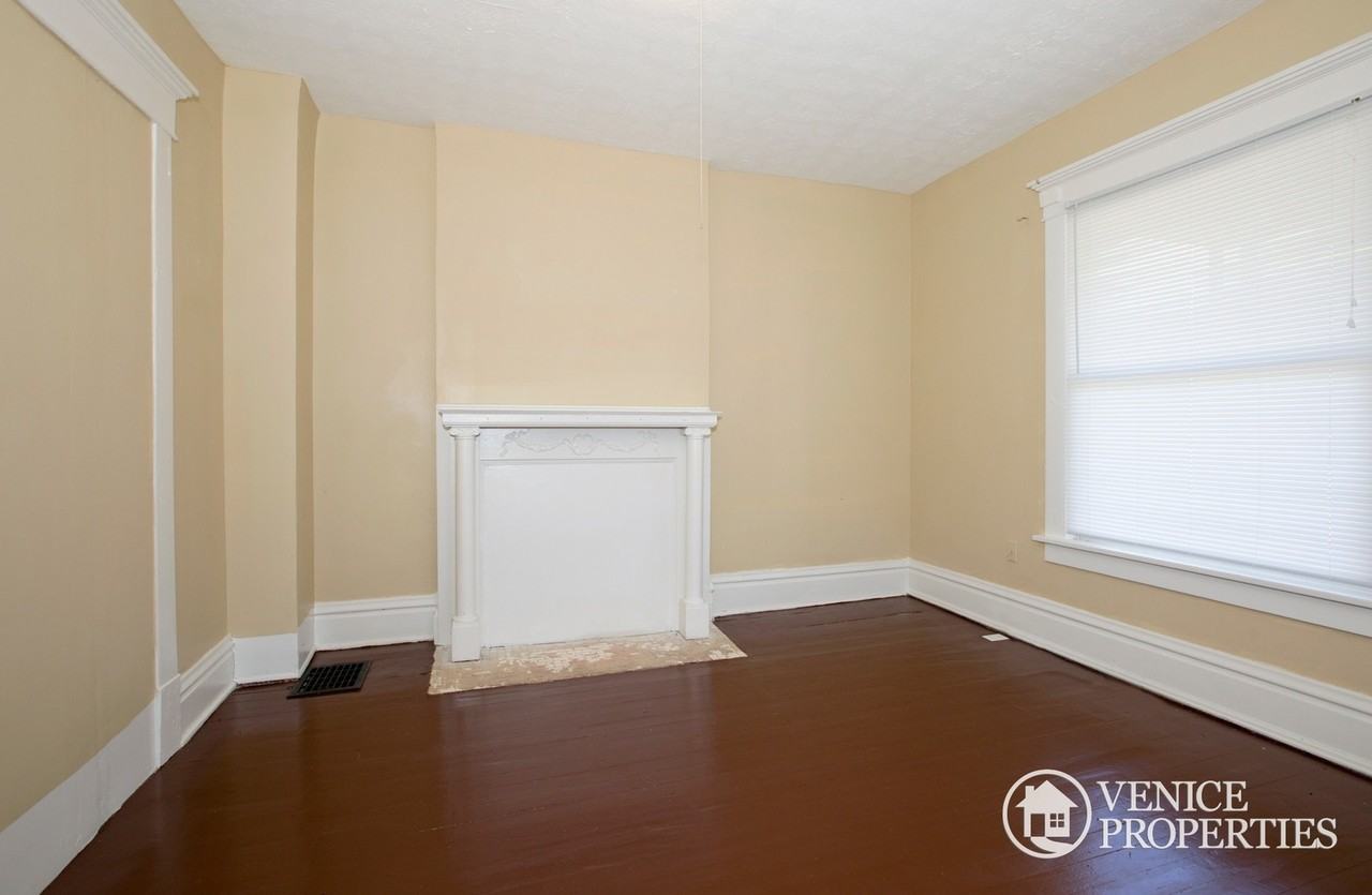 1665 N 4th St - Photo 5 of 18