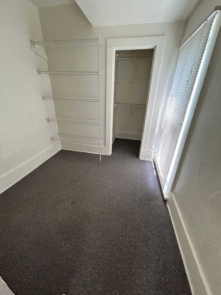 405 10th St S - Photo 3 of 21