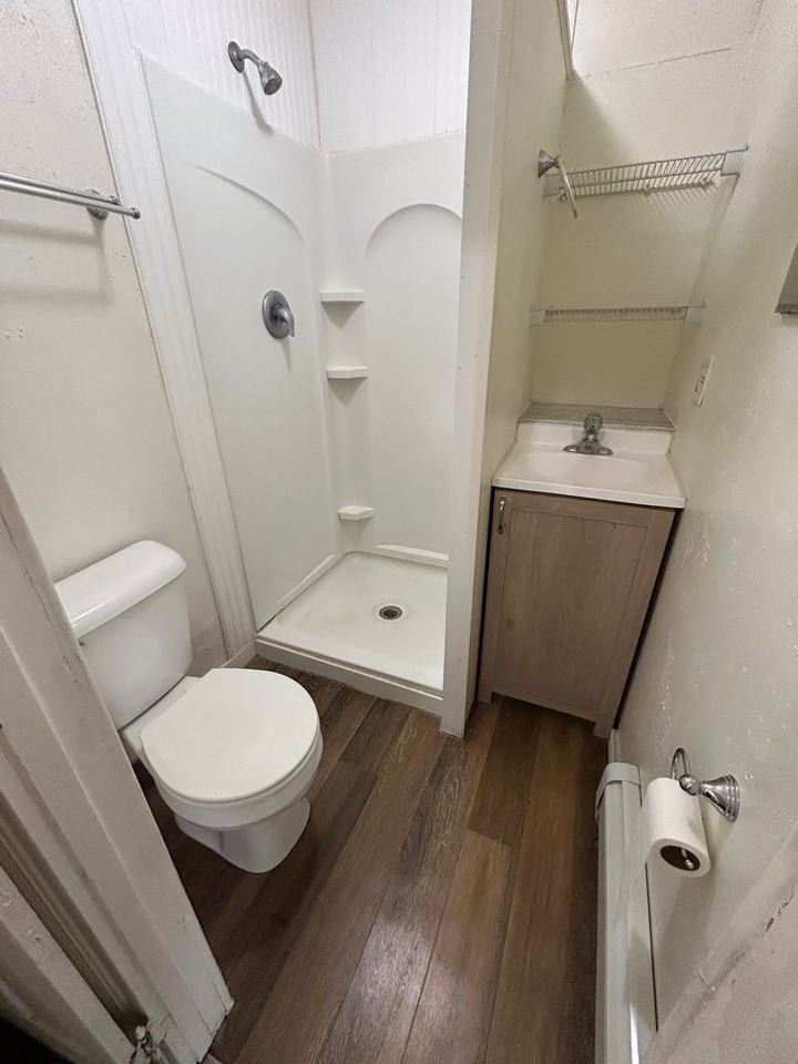 405 10th St S - Photo 5 of 21