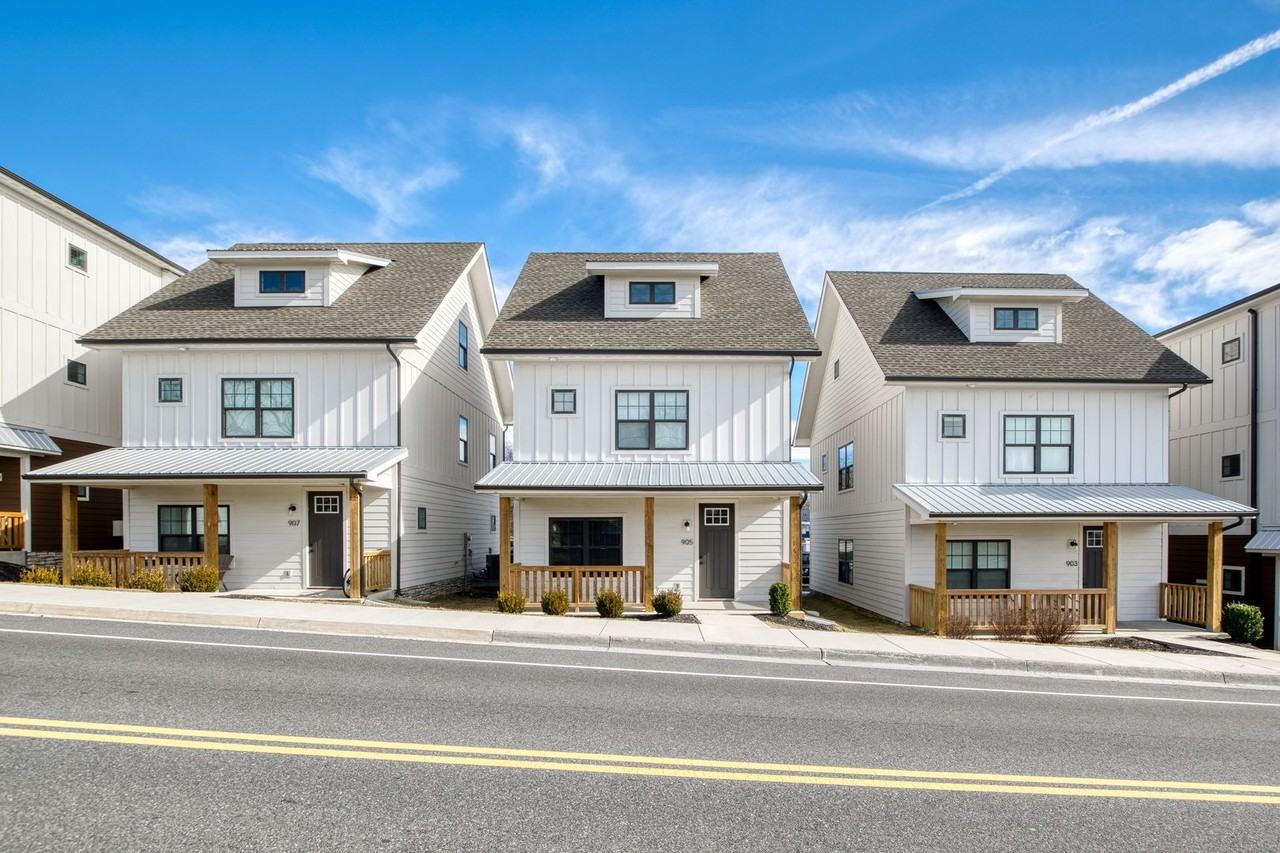 Haven - Blacksburg - Photo 4 of 50