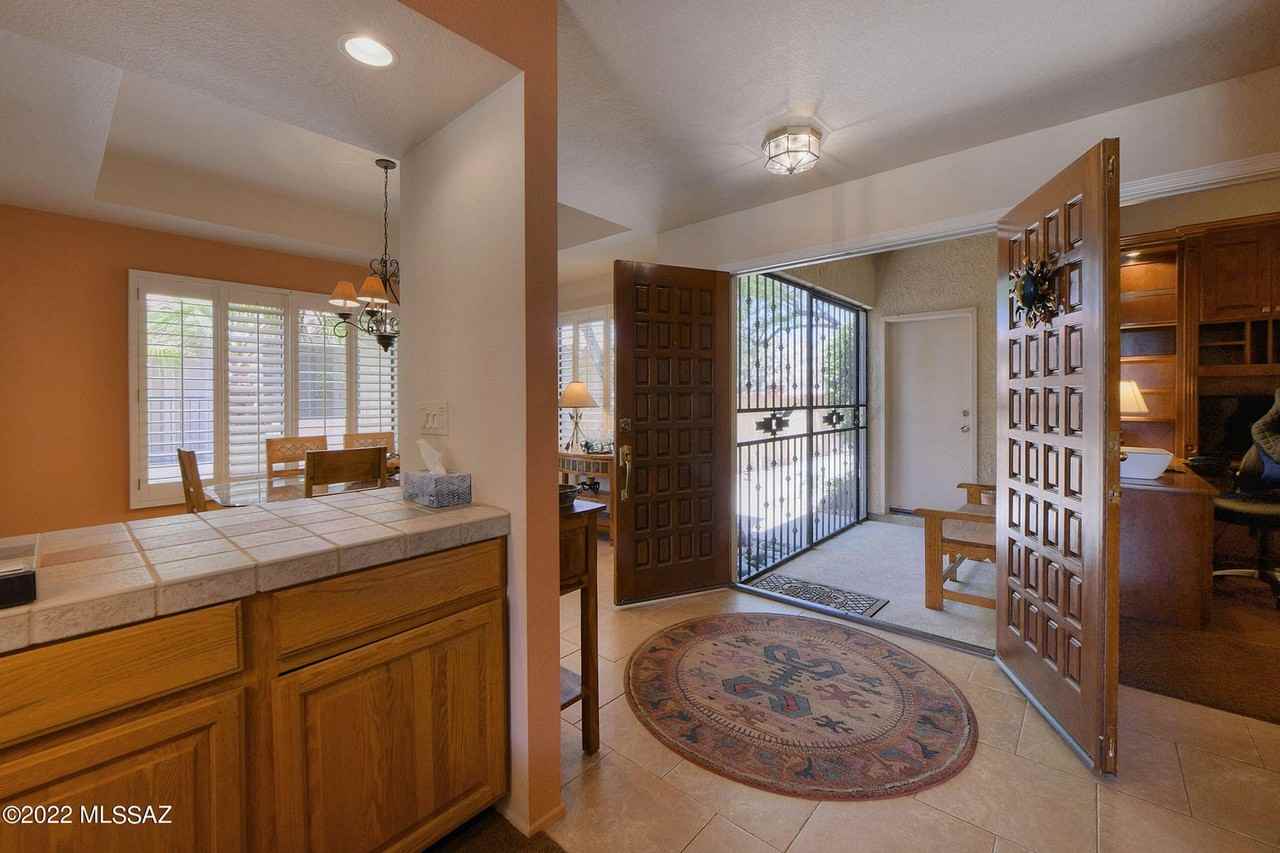 836 E Camino Diestro #NONE - Photo 3 of 20