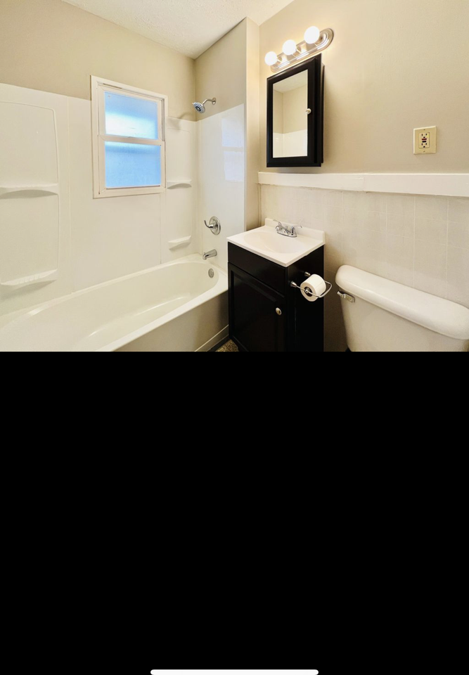 818 N 47th St #818 - Photo 2 of 6