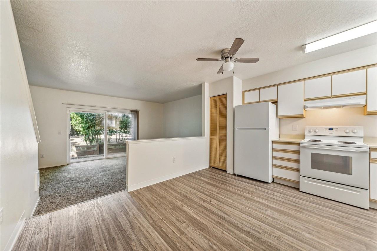 Tuxedo Park Apartments - Photo 3 of 50