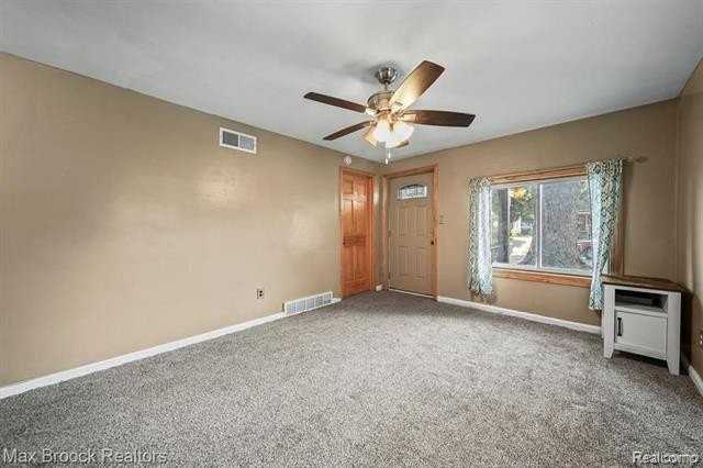 7713 Jackson St, Taylor, MI 48180 3 bedroom House Rental Zumper