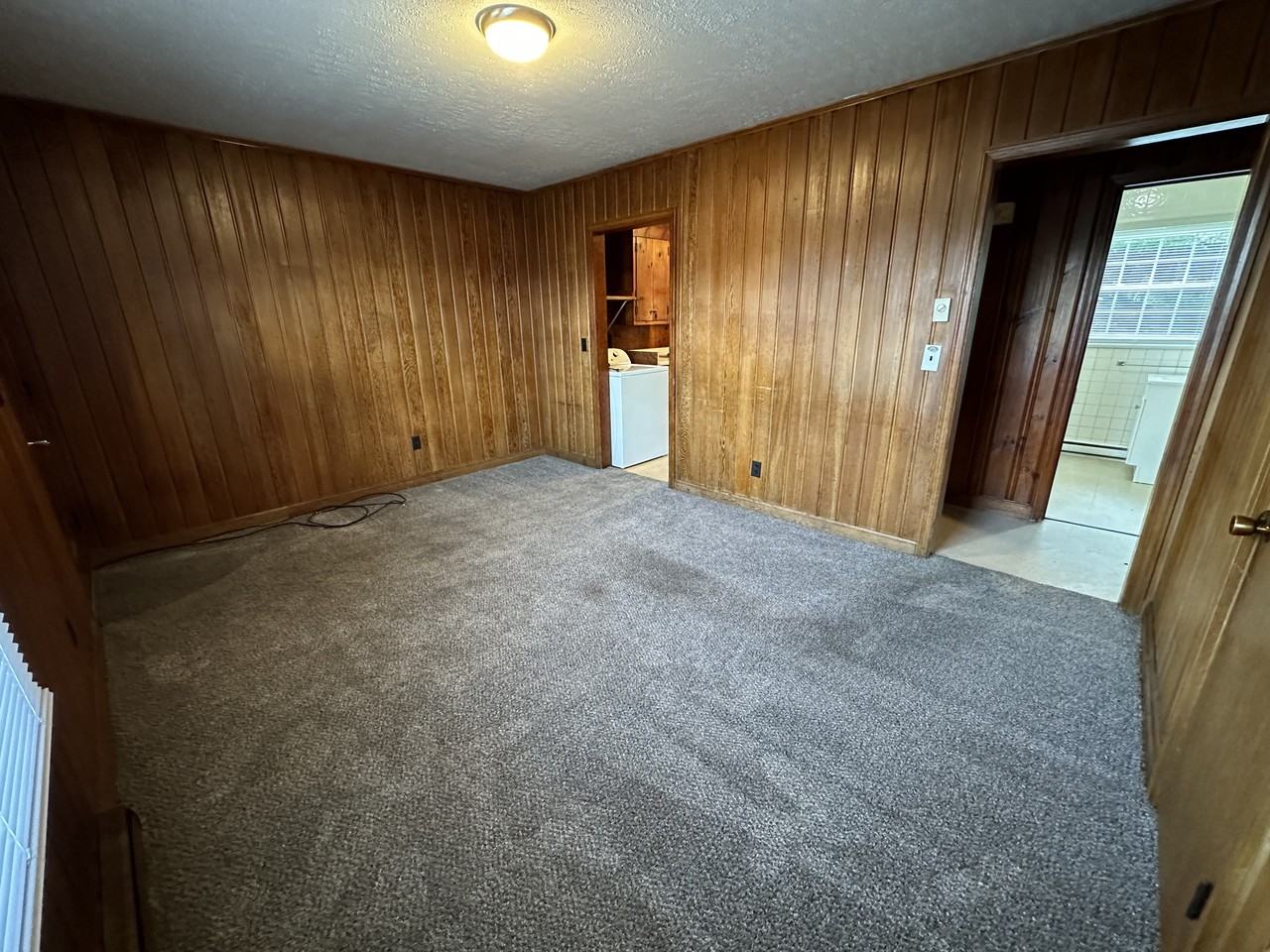 508 Rockford St - Photo 3 of 18