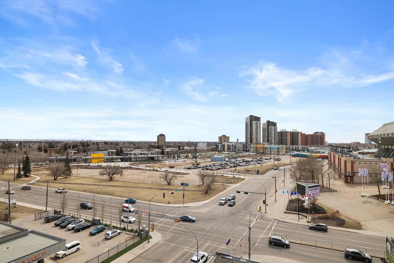 11228 86 Street Northwest - Photo 3 of 14