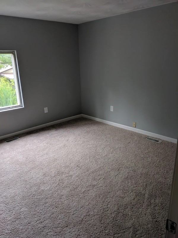 320 Birch St - Photo 2 of 13