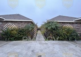 featured image of 2601 E Garfield Ave #4