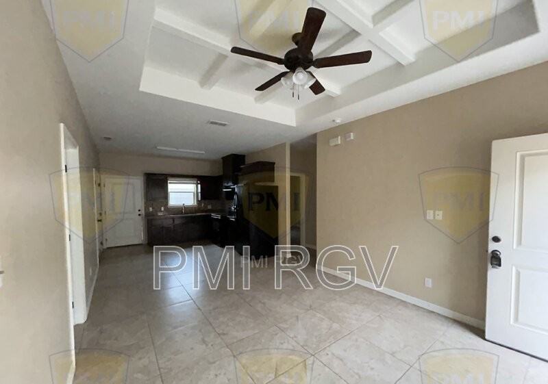 2601 E Garfield Ave #4 - Photo 2 of 29