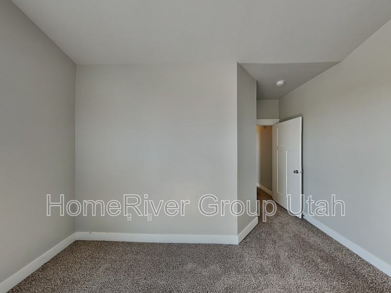 15 W Seasons Dr #409 - Photo 6 of 18