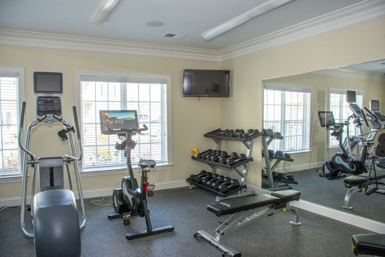 Parkside at Charles Street - Photo 7 of 28