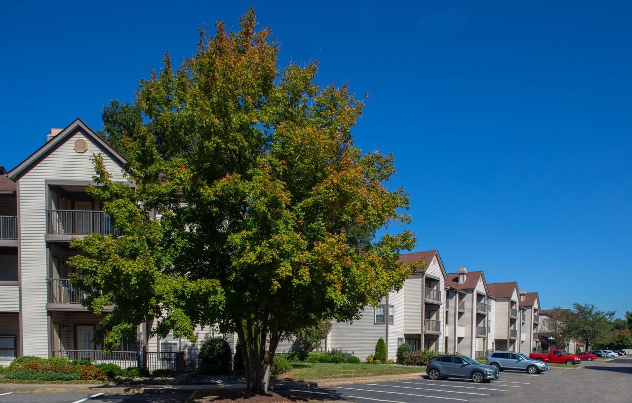 Woodbriar Apartment Homes - Photo 7 of 50