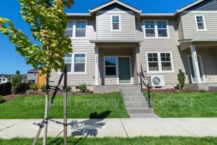 12608 Ne 115th Way - Photo 1 of 1