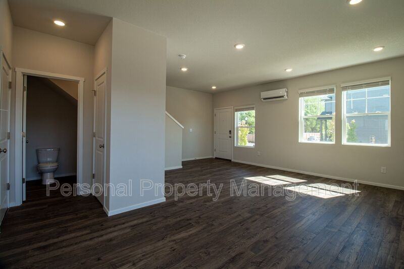 12608 Ne 115th Way - Photo 3 of 16