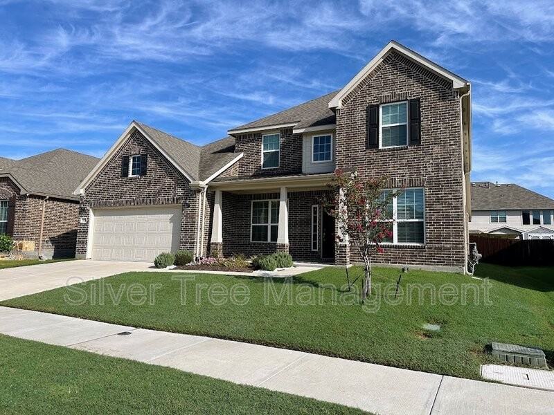 1104 Pinnacle Ridge Rd - Photo 2 of 45