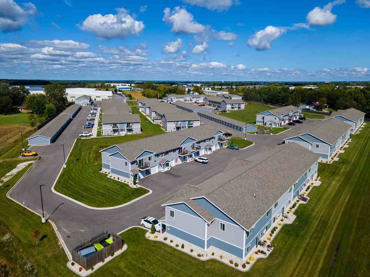 SCS Oshkosh - Photo 4 of 50