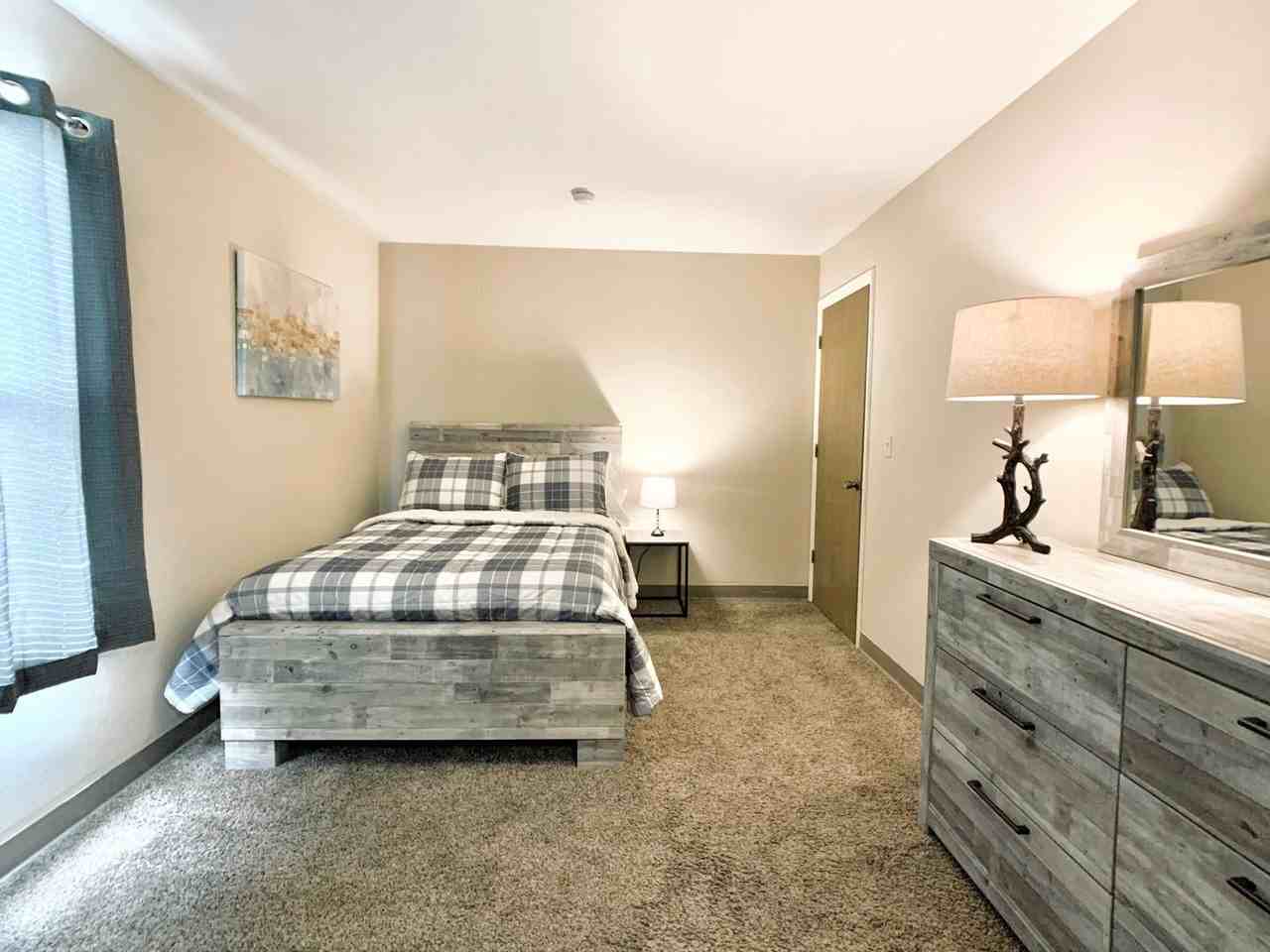 Sundance Apartments - Photo 2 of 32