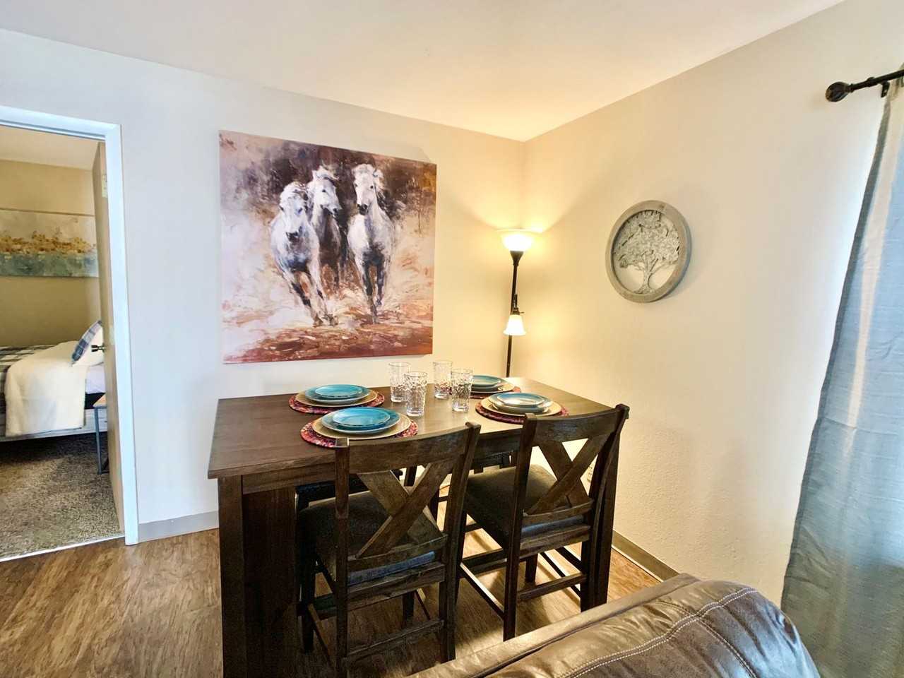 Sundance Apartments - Photo 5 of 32