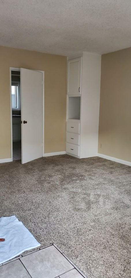 3 The Roman Apartments - Photo 4 of 9