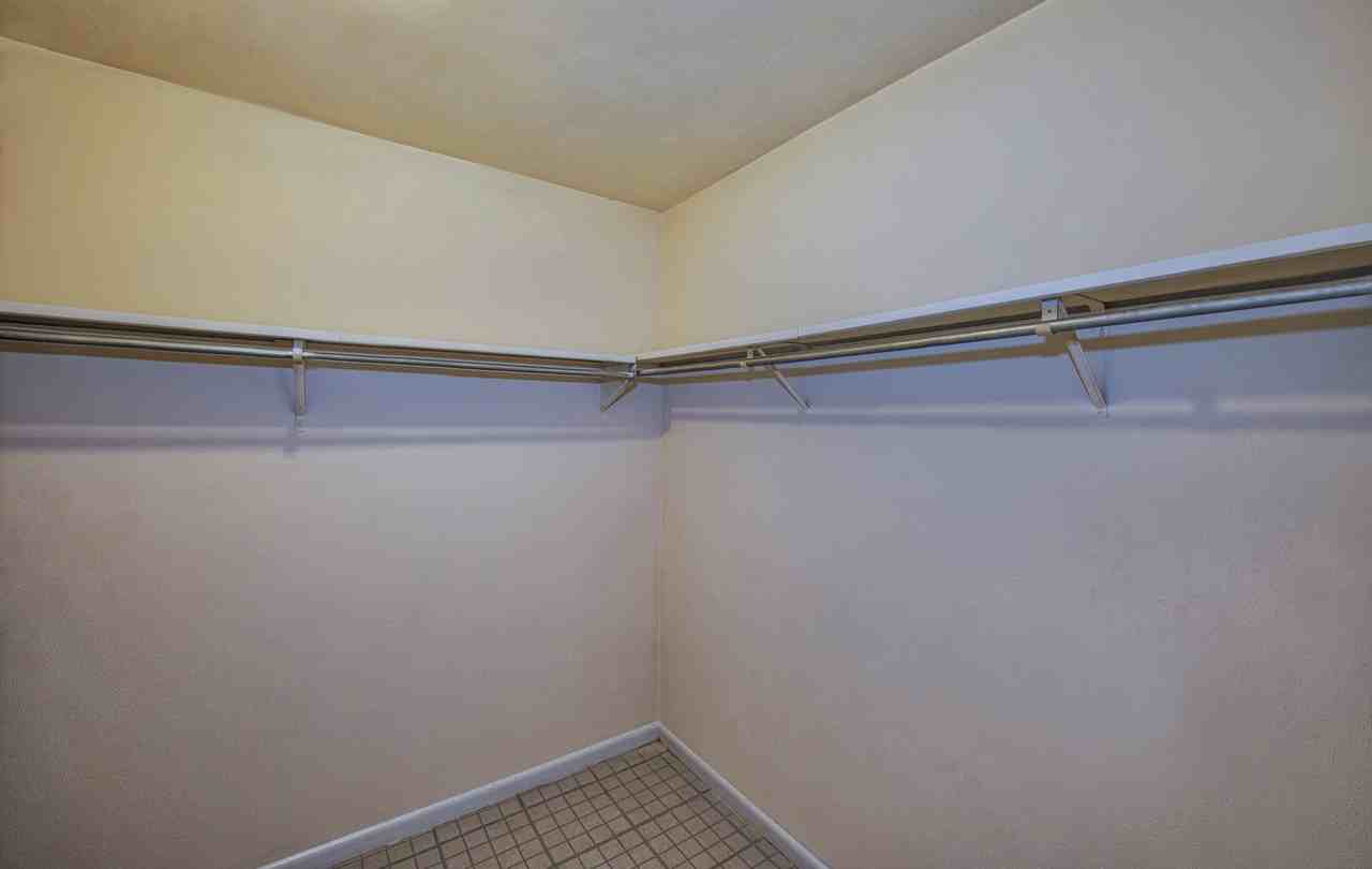 Vantage Apartments - Photo 3 of 21