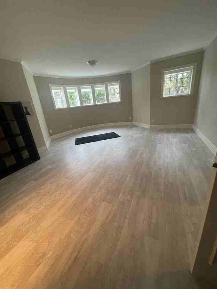 3057 Plateau Boulevard - Photo 4 of 15