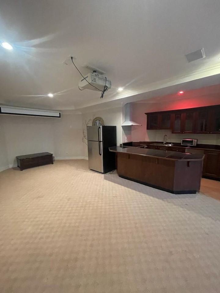 3057 Plateau Boulevard - Photo 7 of 11