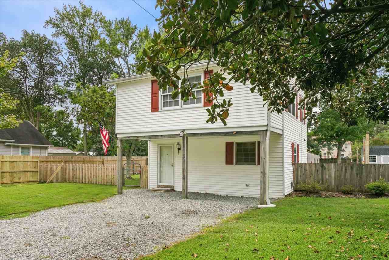 2802 Seaford Rd - Photo 2 of 35