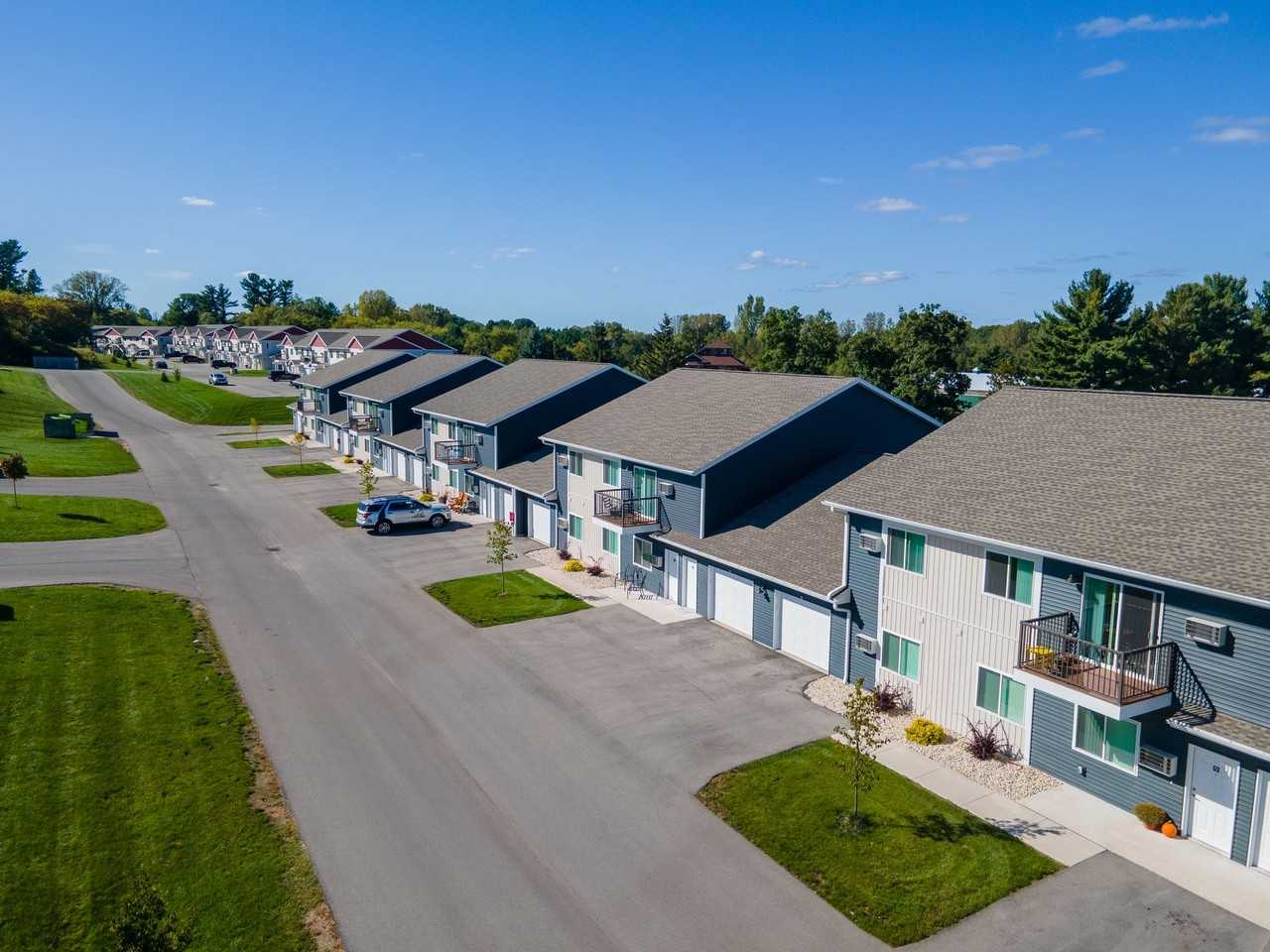 SCS Hortonville - Photo 4 of 50