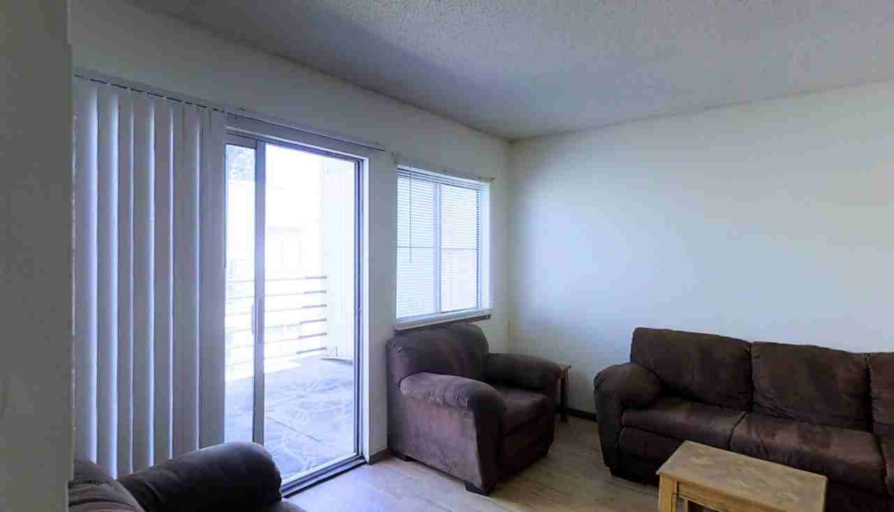 907 W Oregon - Photo 6 of 50