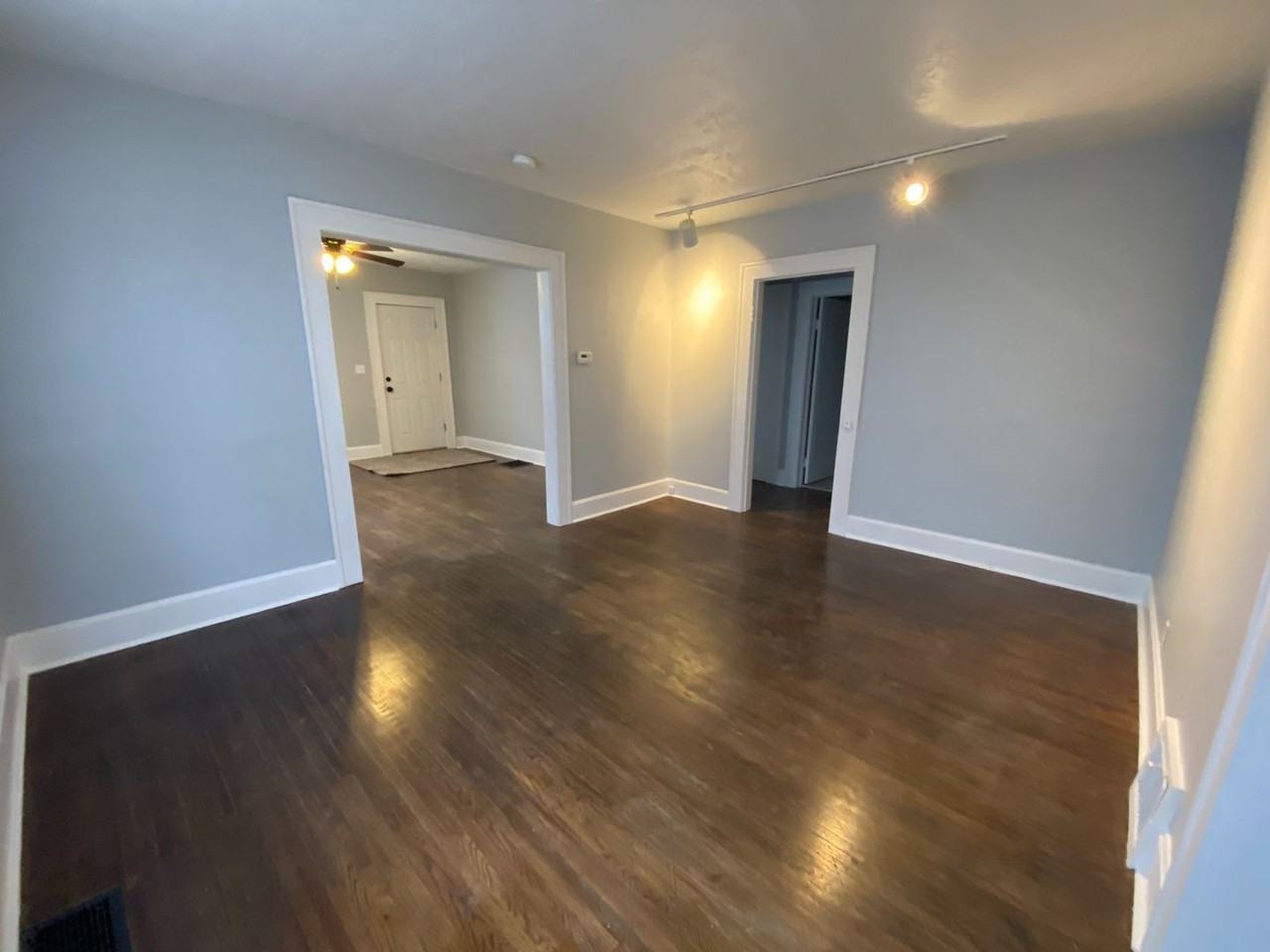 1020 E Delmar St - Photo 3 of 14