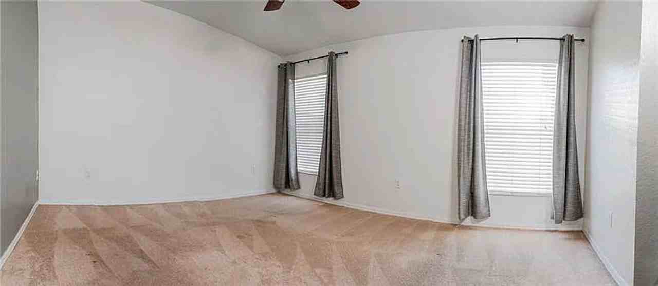 2262 Garden Chase Dr - Photo 2 of 33