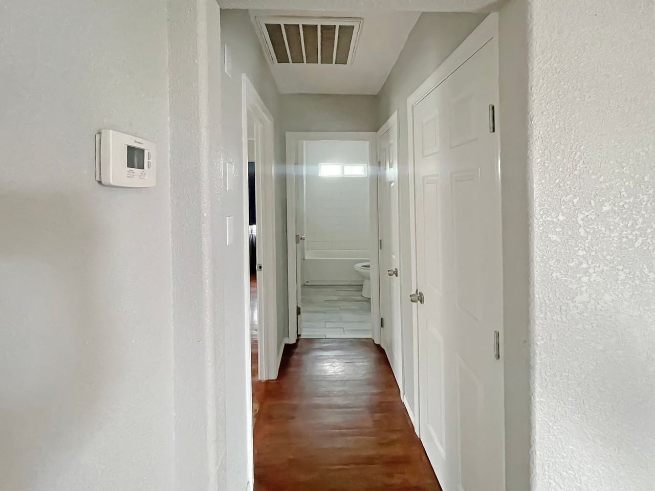 114-118 North 9th Street - Photo 3 of 5