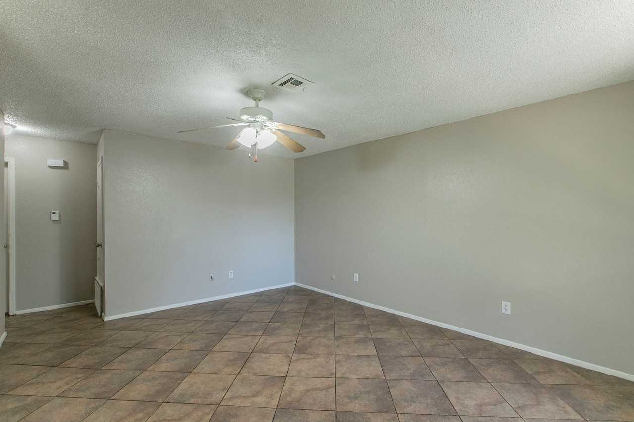 Creole Apartments - Photo 2 of 16