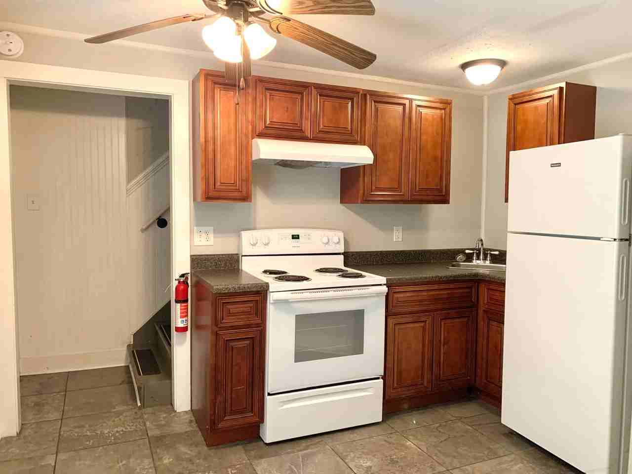 1541 Madison St - Photo 3 of 10