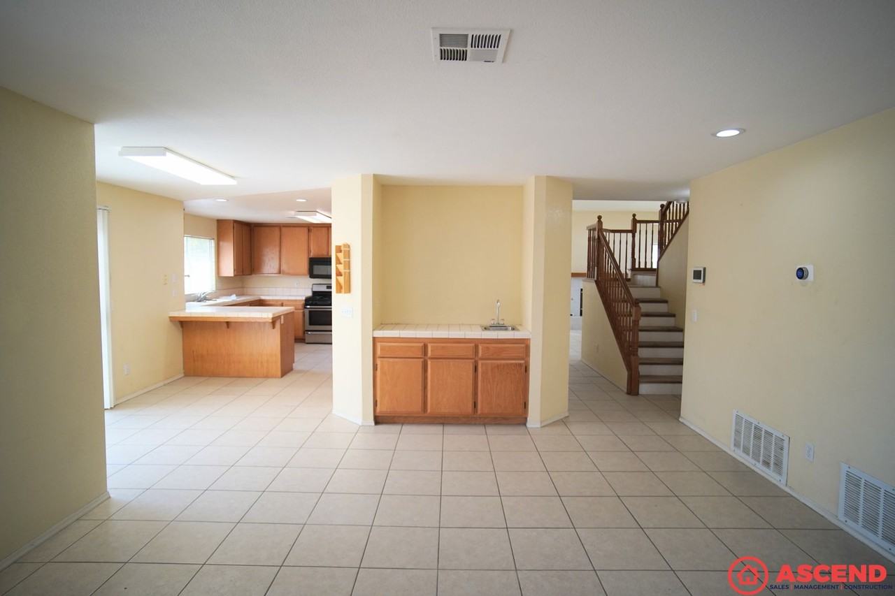 10801 Galway Bay Dr - Photo 6 of 17