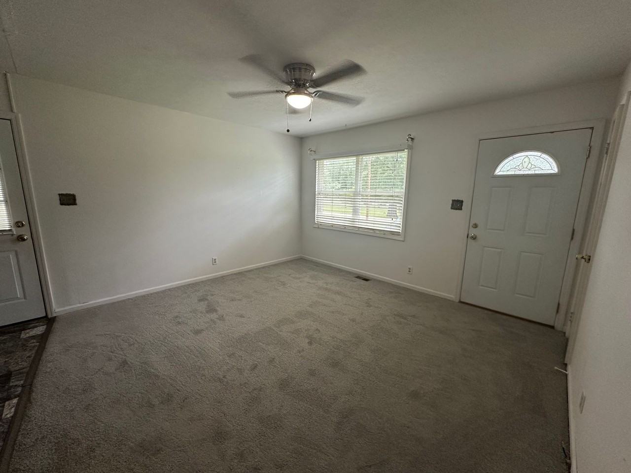 270 Woodard Ave - Photo 3 of 16