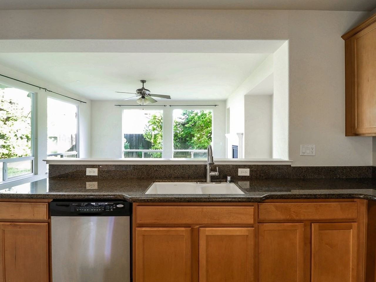 1444 Eaglesfield Ln - Photo 2 of 16